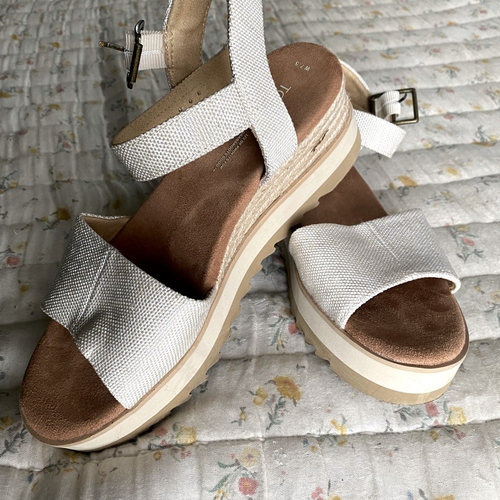 Toms Diana Wedge Sandles